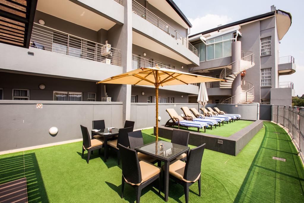 Genesis All-Suite Hotel Johannesburgo Exterior foto